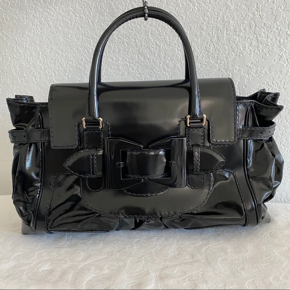 GUCCI Black Patent leather buckle bow Large Tote Bag